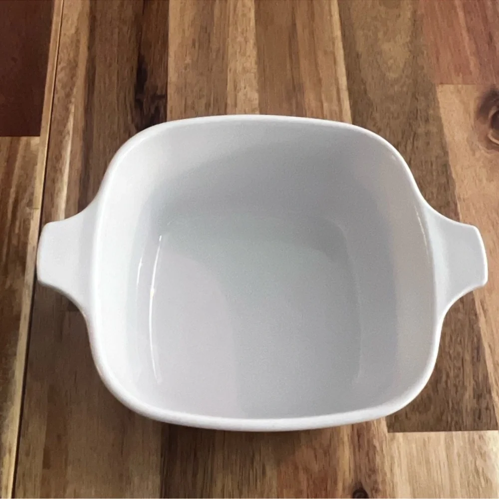 Corning Ware P-15-R White Stoneware 700 mL Individual Baker Casserole Dish